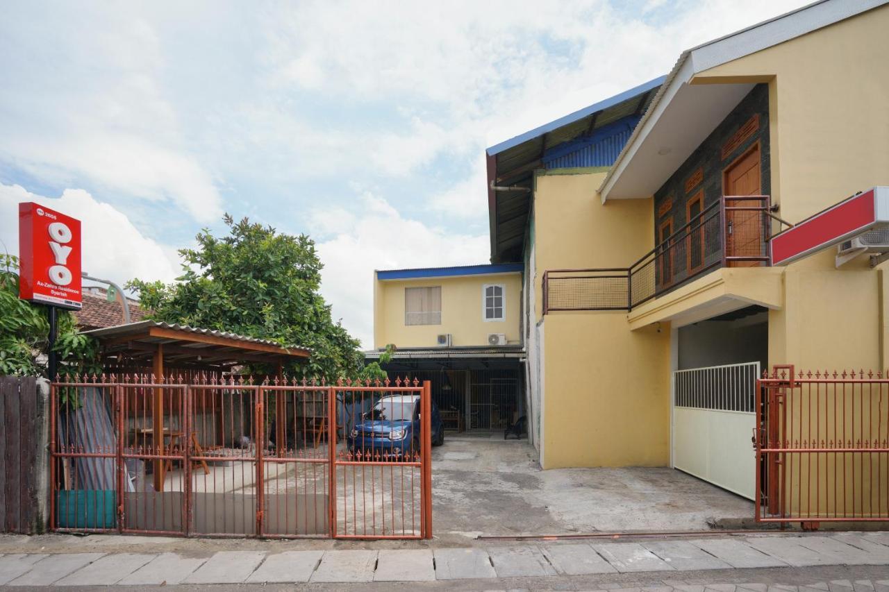 Oyo 2656 Az Zahra Residence Syariah Surabaja Exteriér fotografie