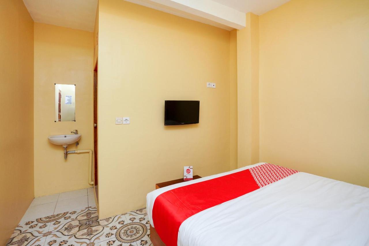 Oyo 2656 Az Zahra Residence Syariah Surabaja Exteriér fotografie