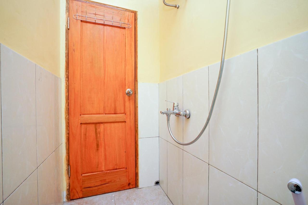 Oyo 2656 Az Zahra Residence Syariah Surabaja Exteriér fotografie